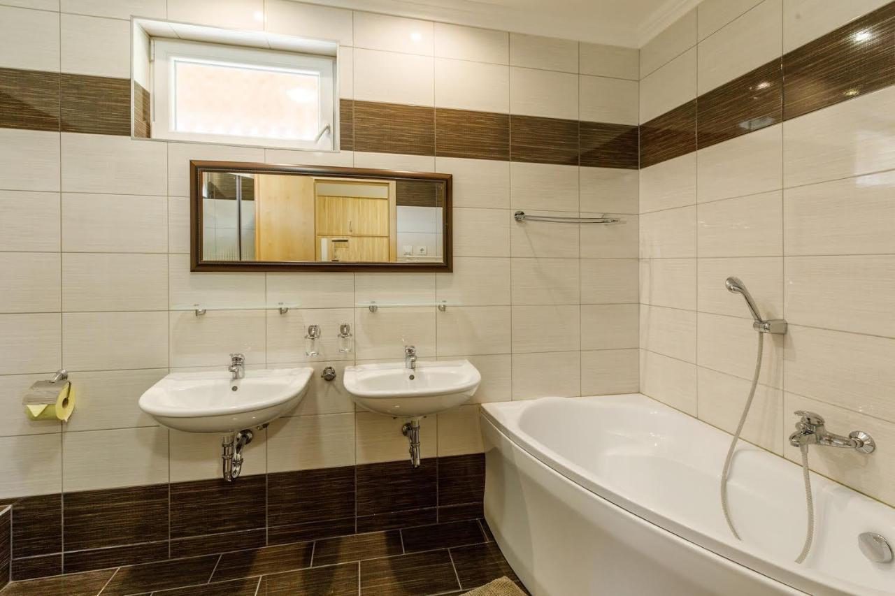 Andi Apartman Hévíz Exterior foto