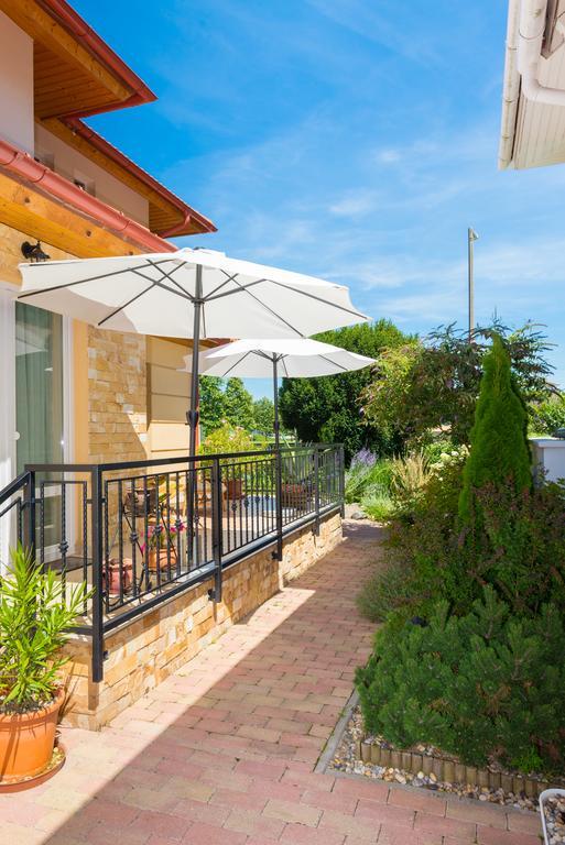 Andi Apartman Hévíz Exterior foto