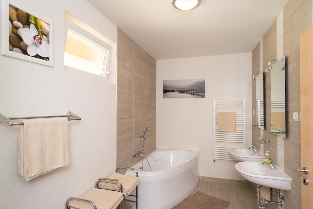 Andi Apartman Hévíz Exterior foto